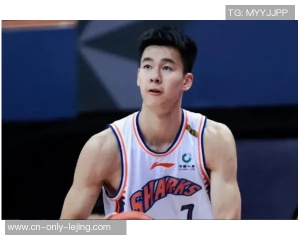 郭昊文:从青涩少年到篮球新星的成长之路与奋斗历程 郭昊文:从青涩少年到篮球新星的成长之路与奋斗历程